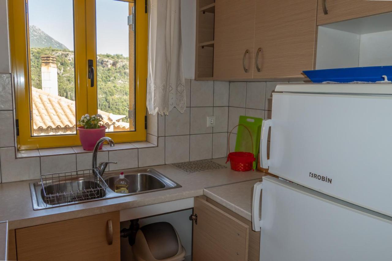 Apartment Trisilio Kardhamili